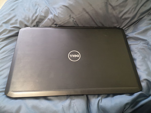 Dell Inspiron 5530 i5, 8GB,500GB SSD (2 foto / 7)