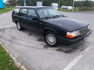 Volvo 945 2.0 82kw (1 foto / 9)