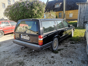 Volvo 945 2.0 82kw (4 foto / 9)