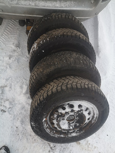 Sailun Ice Blazer WST3 195/65R15 Naastrehvid Uueväärsed (1 foto / 10)