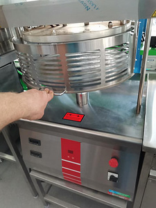 Pizzapõhjapress PIZZAGROUP PF45L (3 foto / 4)