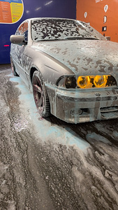 BMW E39 (6 фото из 6)