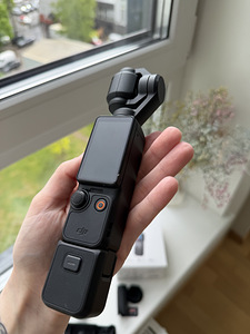 DJI Osmo Pocket 3 Creator Combo (3 foto / 7)
