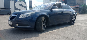 Opel insignia 2009 2.0 (6 foto / 9)