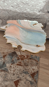 Käsitsi valmistatud Geode epoksilaud (1 foto / 6)