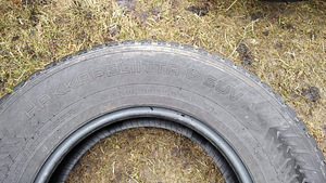 Talverehvid naasterehvid Nokian Hakkapelitta 8 SUV 245/70/16 (4 foto / 7)