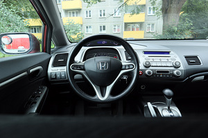 Honda civic 2011 1.8 103kw (8 foto / 14)