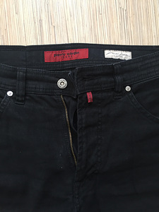 Meeste teksad Pierre Cardin W32/34 (2 foto / 2)