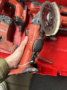 Hilti инструменты (7 фото из 7)