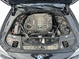 BMW 530 Luxury line 3.0 190kW (6 foto / 15)