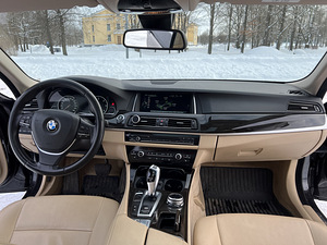 BMW 530 Luxury line 3.0 190kW (7 foto / 15)