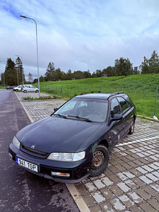 Honda Accord Aerodeck 2,0 (2 foto / 7)