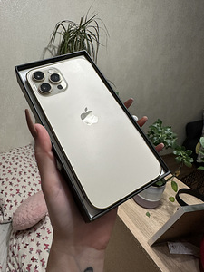 iPhone 12 Pro Max - 128gb - Gold (1 foto / 3)