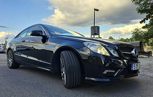 Mercedes-Benz - E220 - 2011 - 2.1 (2 фото из 9)