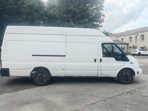 Ford Transit (2 фото из 5)