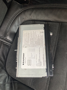Blaupunk makk. Usb,Aux. (7 foto / 7)