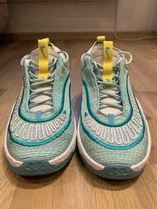 Nike Korvpalli tossud “cosmic unity 3”.Nr45. (3 foto / 10)