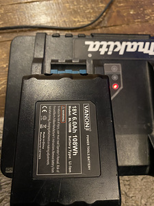 2 Makita akut (7 foto / 10)