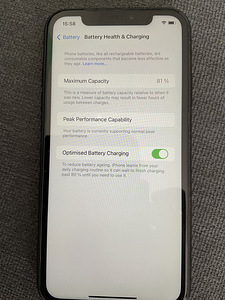 iPhone XR (6 фото из 7)