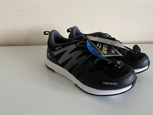 Viking goretex laste jalanõud (1 foto / 4)