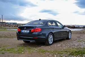 BMW f10 520d (8 foto / 15)