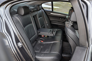 BMW f10 520d (12 foto / 15)