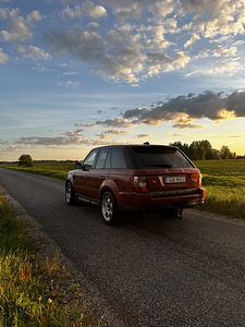 Range Rover Sport (3 фото из 15)
