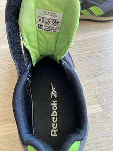 Reebok tossud suurus 22 (3 foto / 3)