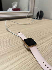 Apple watch series 5, 40mm (4 foto / 5)