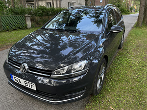 Volkswagen Golf Highline 2.0 110kW (2 foto / 11)