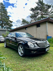 Mercedes Benz E220 (1 foto / 9)