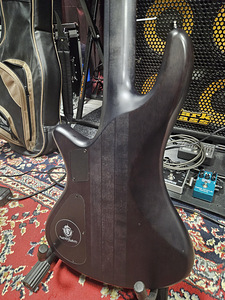 Schecter Stiletto Studio-5 STBLS - бас-гитара (3 фото из 8)