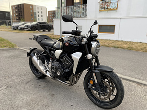Honda CB1000RA 19' Neo Cafe (4 foto / 7)