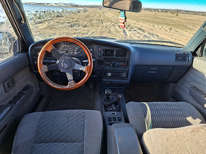 TOYOTA 4RUNNER/HILUX SURF (5 foto / 7)