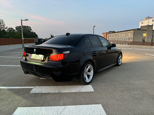 BMW 530 3.0D 160KW (5 foto / 9)