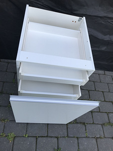 Кухонный гарнитур (3 фото из 10)