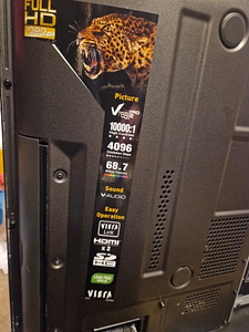 Teler Panasonic 42-tolline Full HD 1080 (3 foto / 3)
