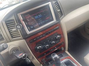 Jeep grand cherokee 3.0 160kw dizel (7 foto / 8)