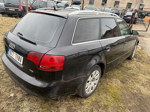 AUDI A4 AVANT 2.0 103kw VARUOSADEKS (2 foto / 3)
