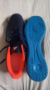 Putsad Adidas, suurus 44 (2 foto / 3)