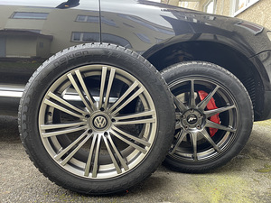 Vw Touareg 2006 v10 (13 foto / 15)