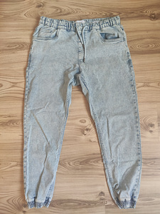 Reserved джинсы