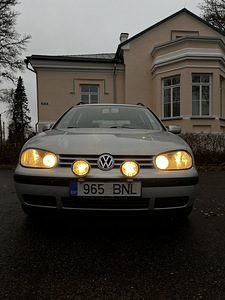 Volkswagen golf 4 1.4 55kw (2 foto / 12)