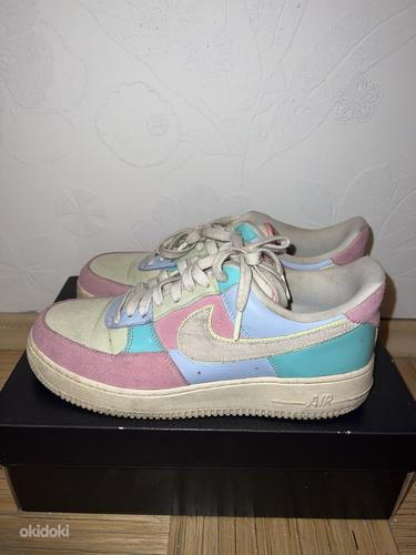 Кроссовки Nike Air Force 1 Low Easter (2018) Б / У (фото #3)