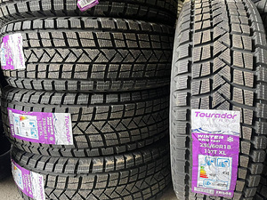 235/60/18 Tourador WinterPro TSS1 107T lamellrehvid (1 foto / 1)
