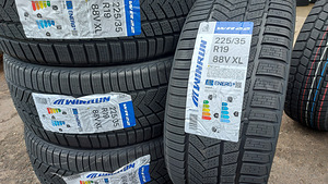 225/35/19 Winrun WR22 88V XL lamellrehvid (1 foto / 1)