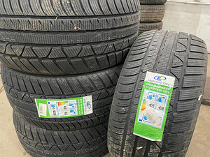 275/40/R19 Green Max Winter UHP 105V/XL (1 foto / 1)