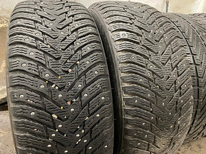 225/55/17 Nokian Hakkapeliitta8 7mm 2tk kasutatud naastrehv (1 foto / 1)