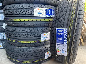 235/60/R18 XL Hifly Vigorous HP801 suverehvid (1 foto / 1)