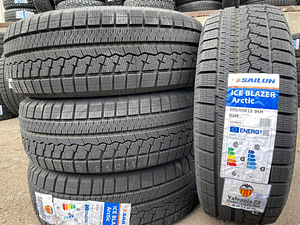 205/65/R15 Sailun IceBlazer Arctic 94H BSW (1 foto / 1)